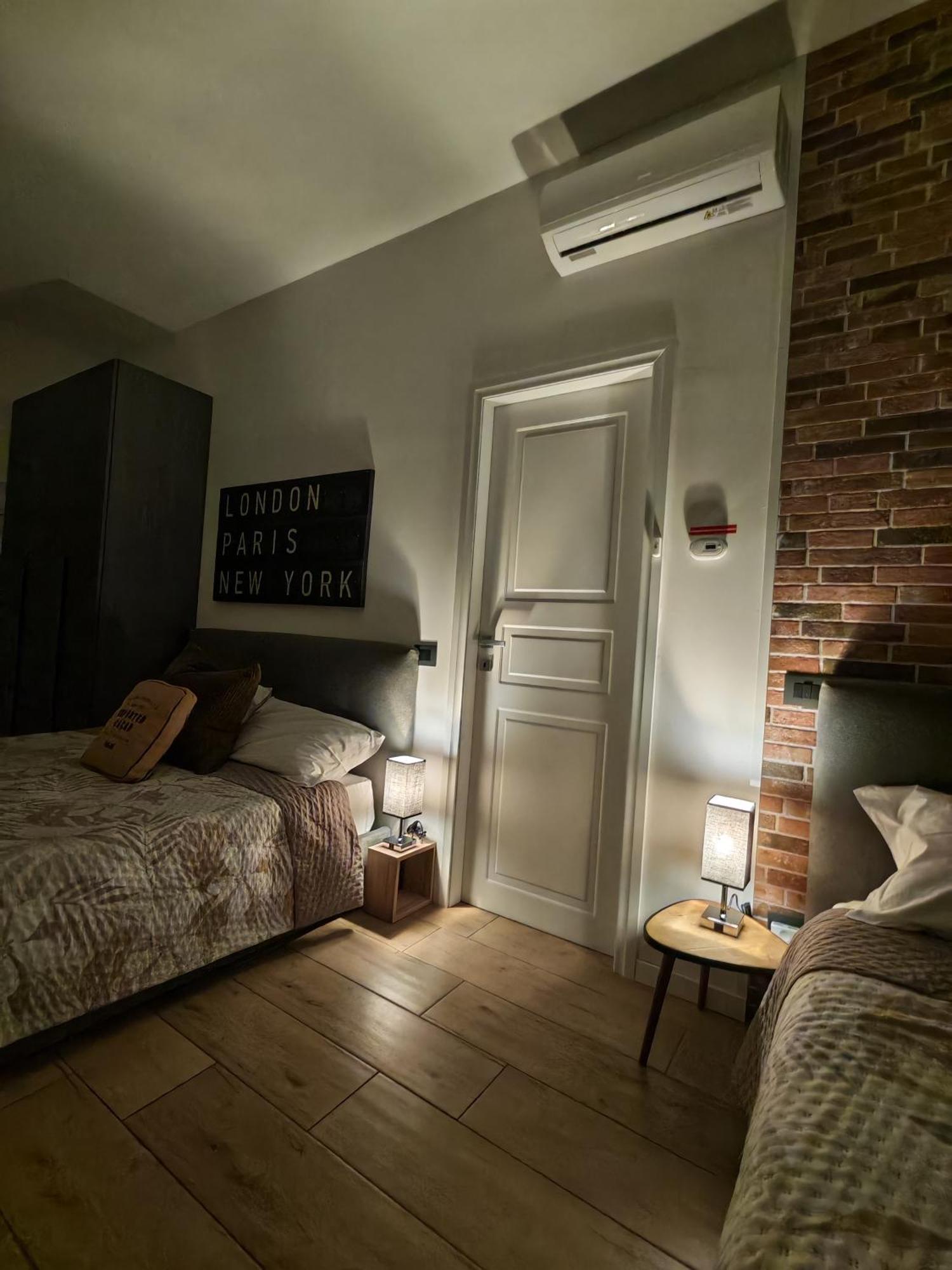 Mc Fly Rooms Malpensa Airport ガッララーテ エクステリア 写真