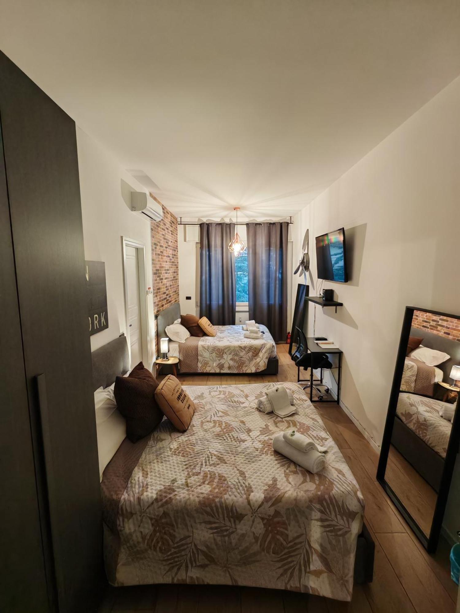 Mc Fly Rooms Malpensa Airport ガッララーテ エクステリア 写真